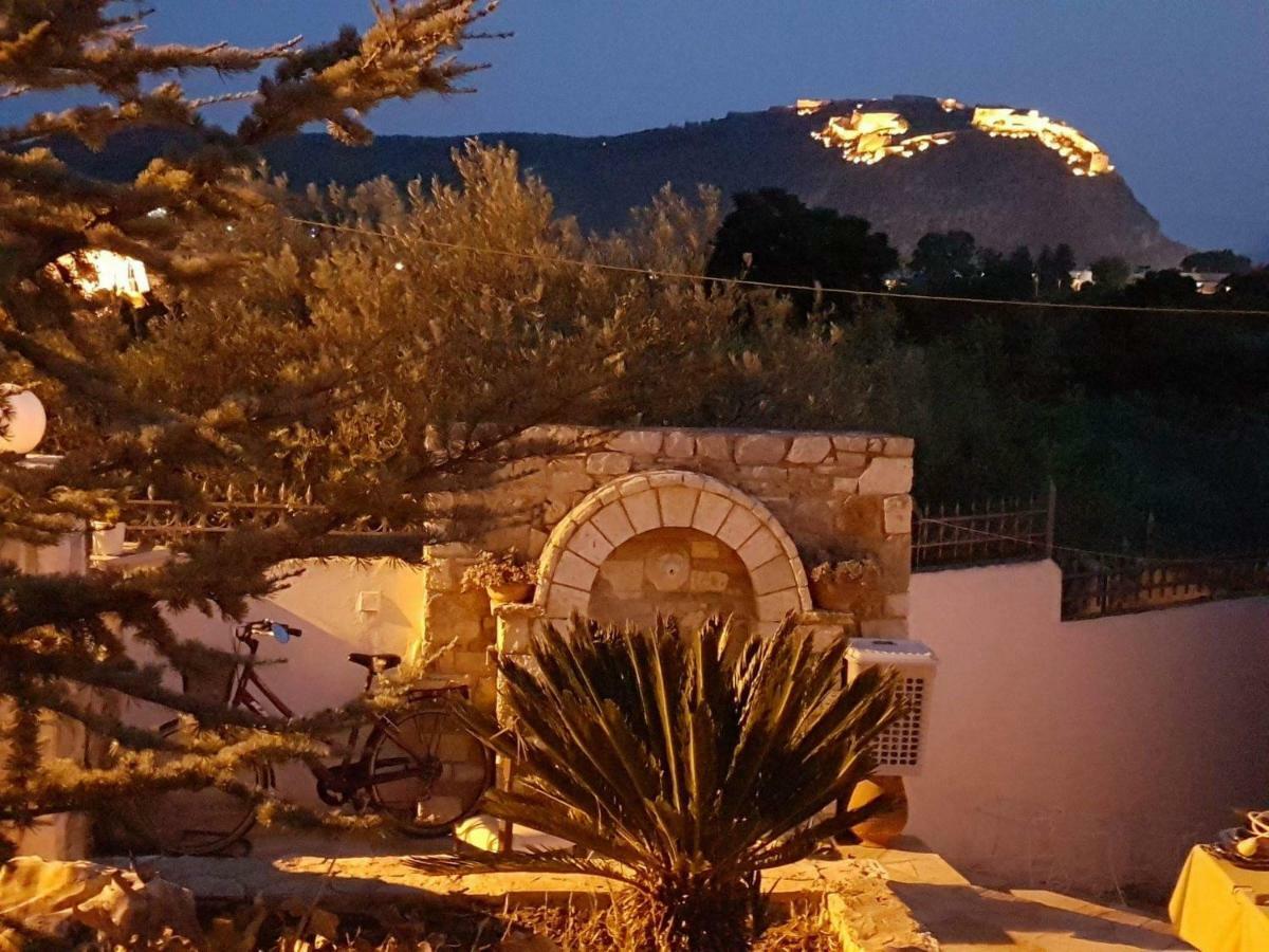 Nafplio Cozy Mountain Cottage ภายนอก รูปภาพ